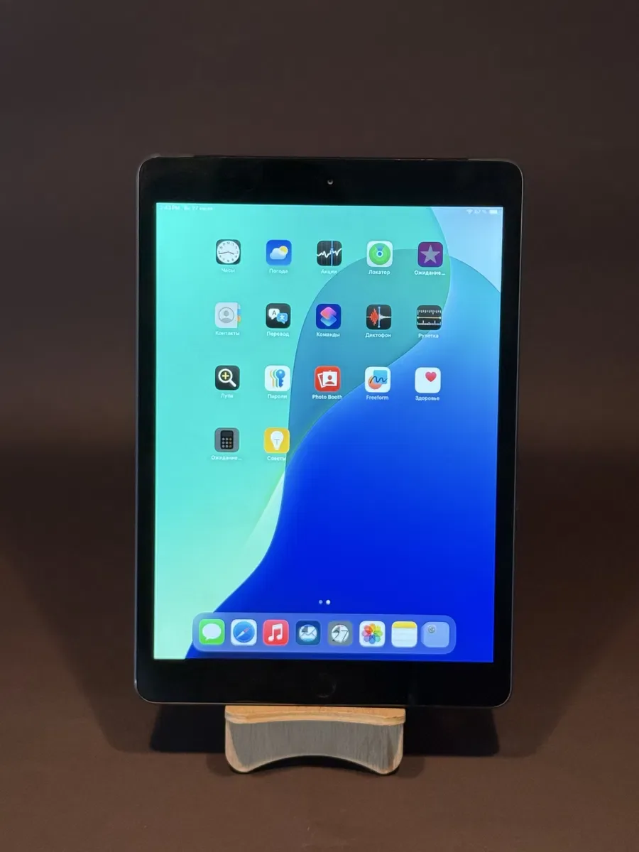 Купити iPad 9th 64gb Wifi+LTE 10.2 2021 Space Gray з гарантією АКБ