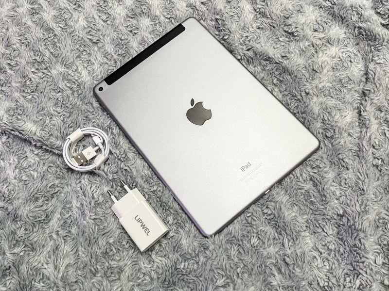 IPad Air 2 (128 gb) LTE, хорошее состояние + стекло! А1567 — фото 2
