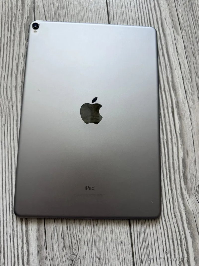 IPad Pro 10.5 64Gb Silver WiFi — фото 2