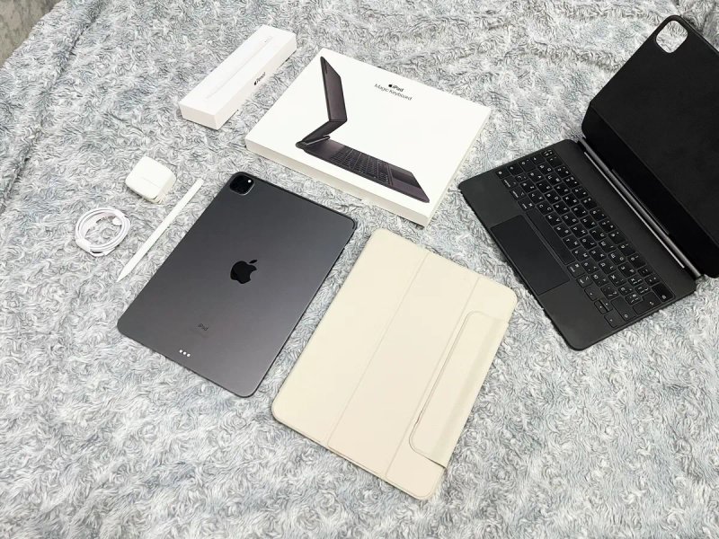 IPad Pro 11’ (2 gen) 256 gb, wi-fi + чехол, шикарное состояние! А2228 — фото 8