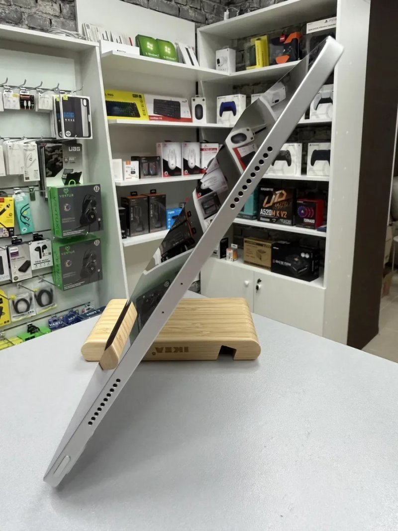 iPad Pro 12.9 M2 2022 128Gb Silver WiFi Супер стан, 300 цк. Рідний АКБ — фото 5