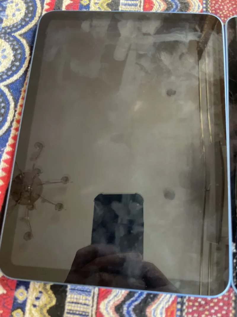 iPad с Европы на запчасти — фото 5
