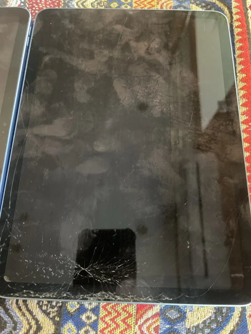 iPad с Европы на запчасти — фото 6