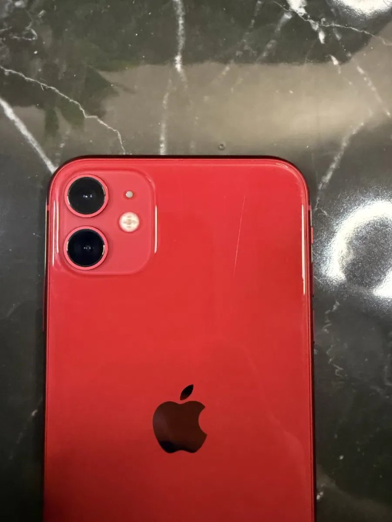 iPhone 11 128 gb red (Neverlock) — фото 6