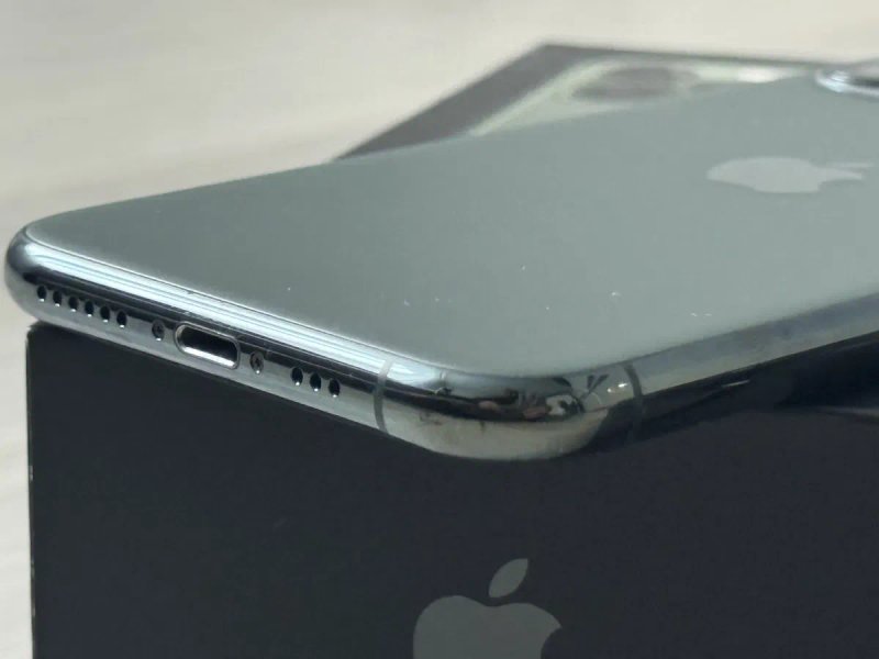 iPhone 11Pro чудовий стан , батарея 100% — фото 4
