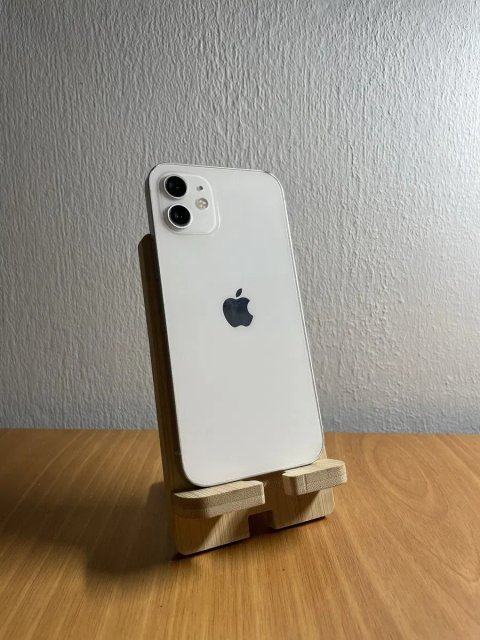 iPhone 12 128GB.