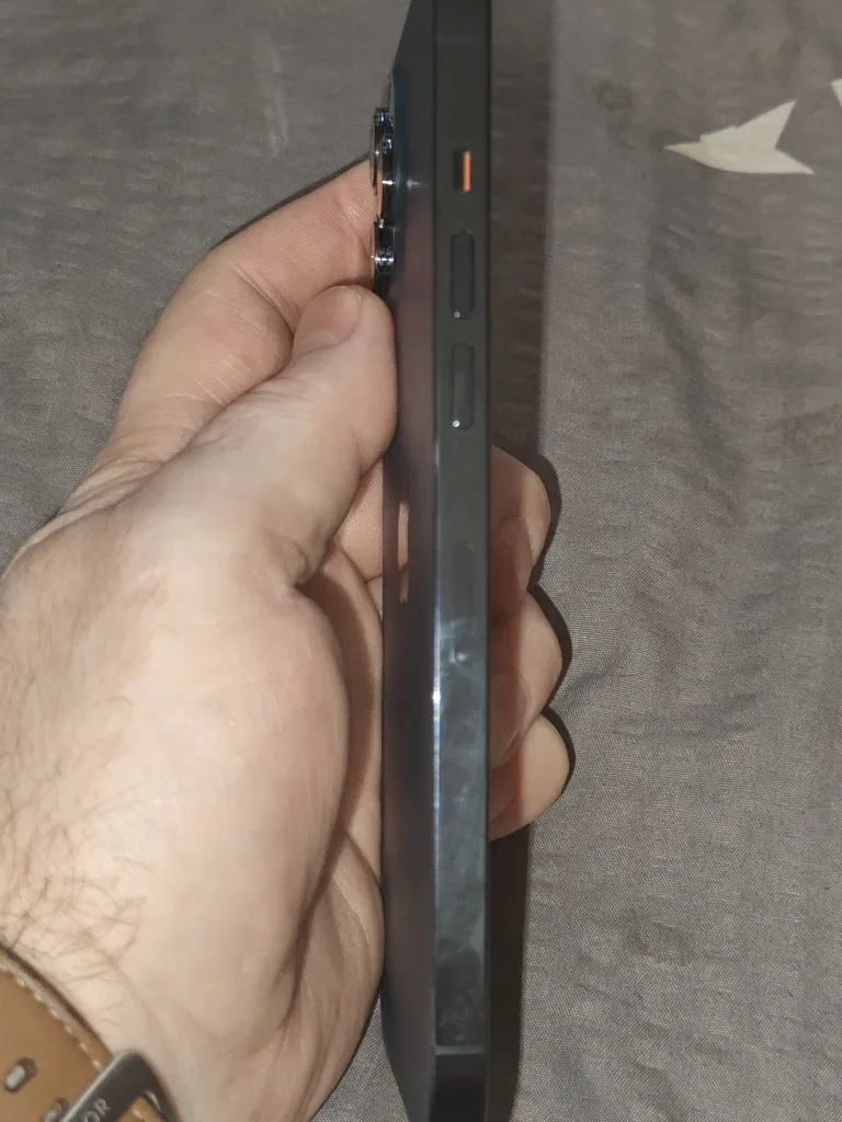 IPhone 12 Pro Max робочий 100 % , акб 80 % , 128 гб , по місту 11800 , весь в оригіналі ! — фото 3