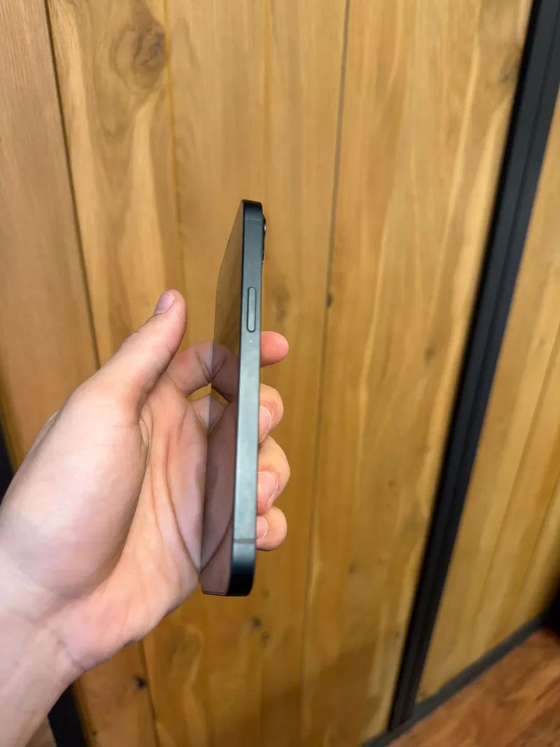 iPhone 13 128гб, стан ідеальний, БАТАРЕЙКА 100% — фото 2