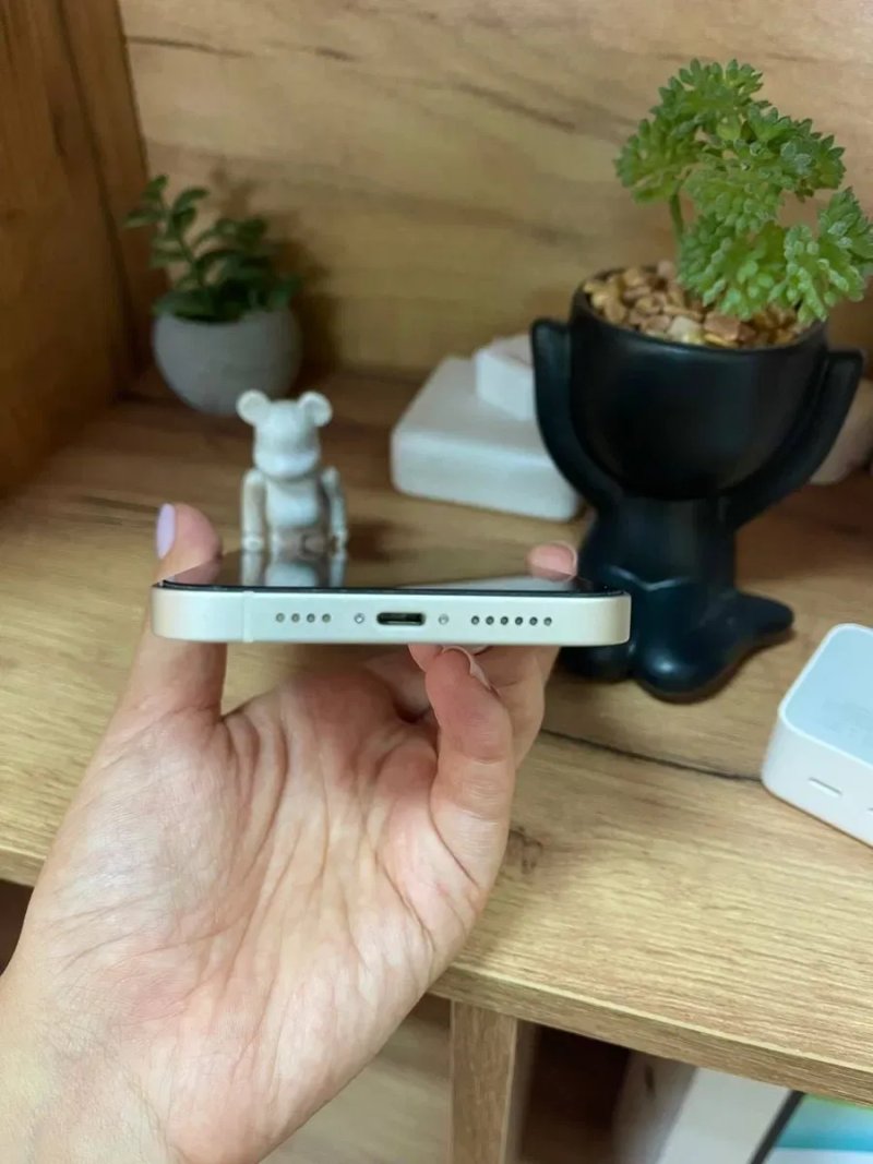 iPhone 14 Plus 128GB Starlight (MQ4Y3) — фото 4