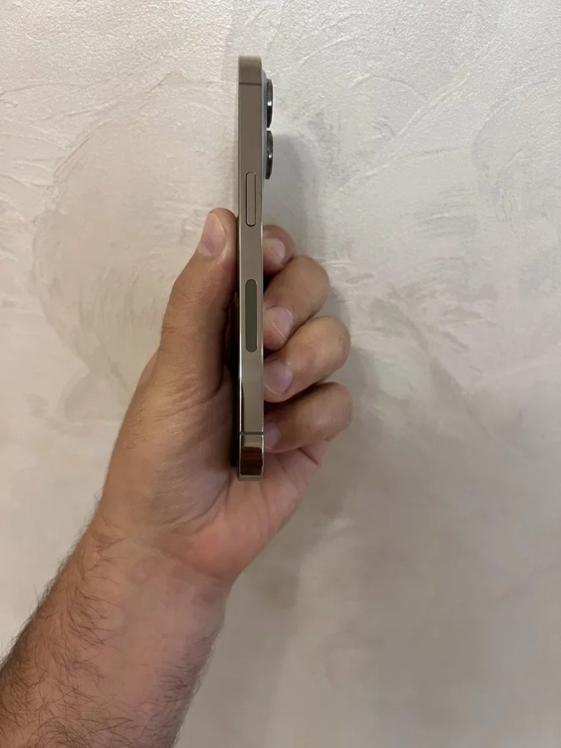 iPhone 14 Pro 256gb Gold — фото 3