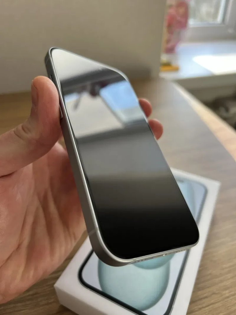 iPhone 15 128 neverlock — фото 2