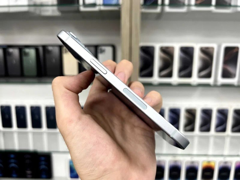 iPhone 15 256  GB Neverlock _ Гарантія _ Магазин — фото 4