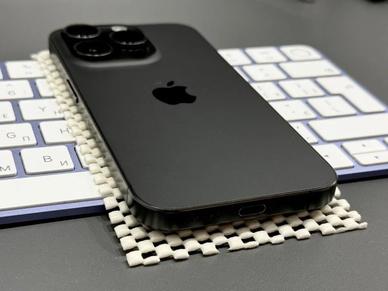 iPhone 15 Pro 128GB Black Titanium Neverlock e-SIM Neverlock (без ремонтів) — фото 4