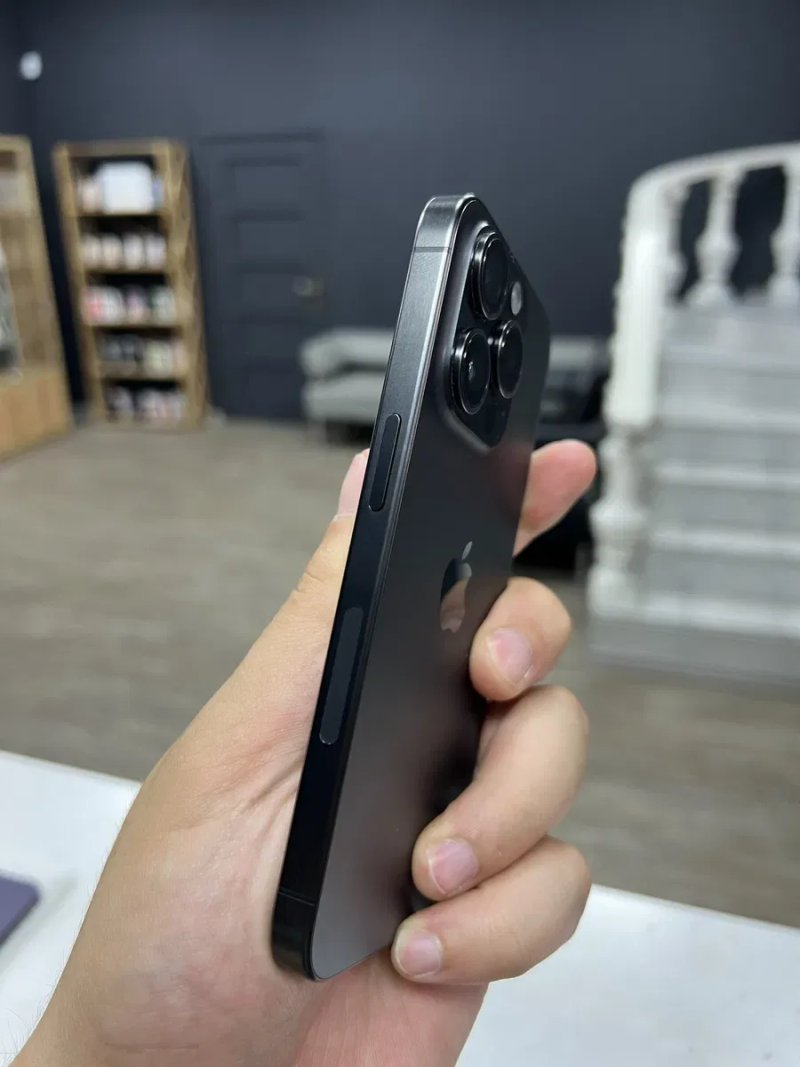 iPhone 15 Pro 512gb Black T. Neverlock з Гарантією / від Магазину! — фото 2