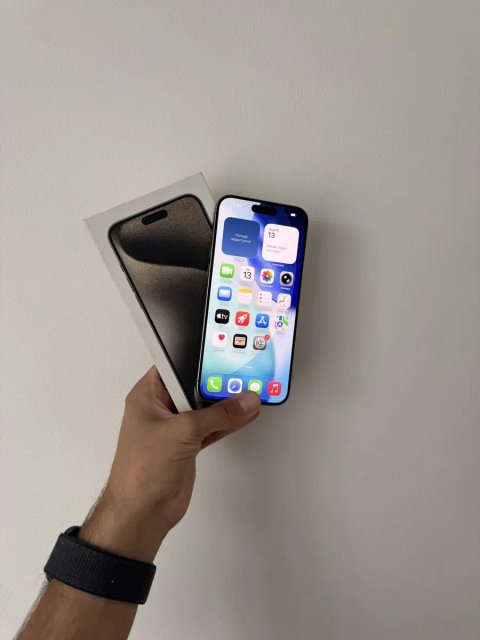 Iphone 15 Pro Max 256 GB АКБ 100% Global Neverlock