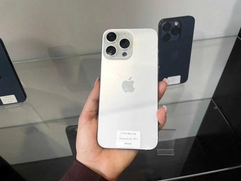 iPhone 15 Pro Max 256 Gb Neverlock / Магазин + Гарантія