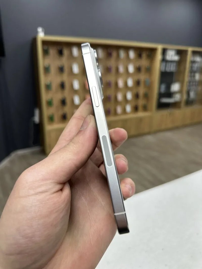 iPhone 15 Pro Max 256gb White Titanium Unlock від Магазину! — фото 2