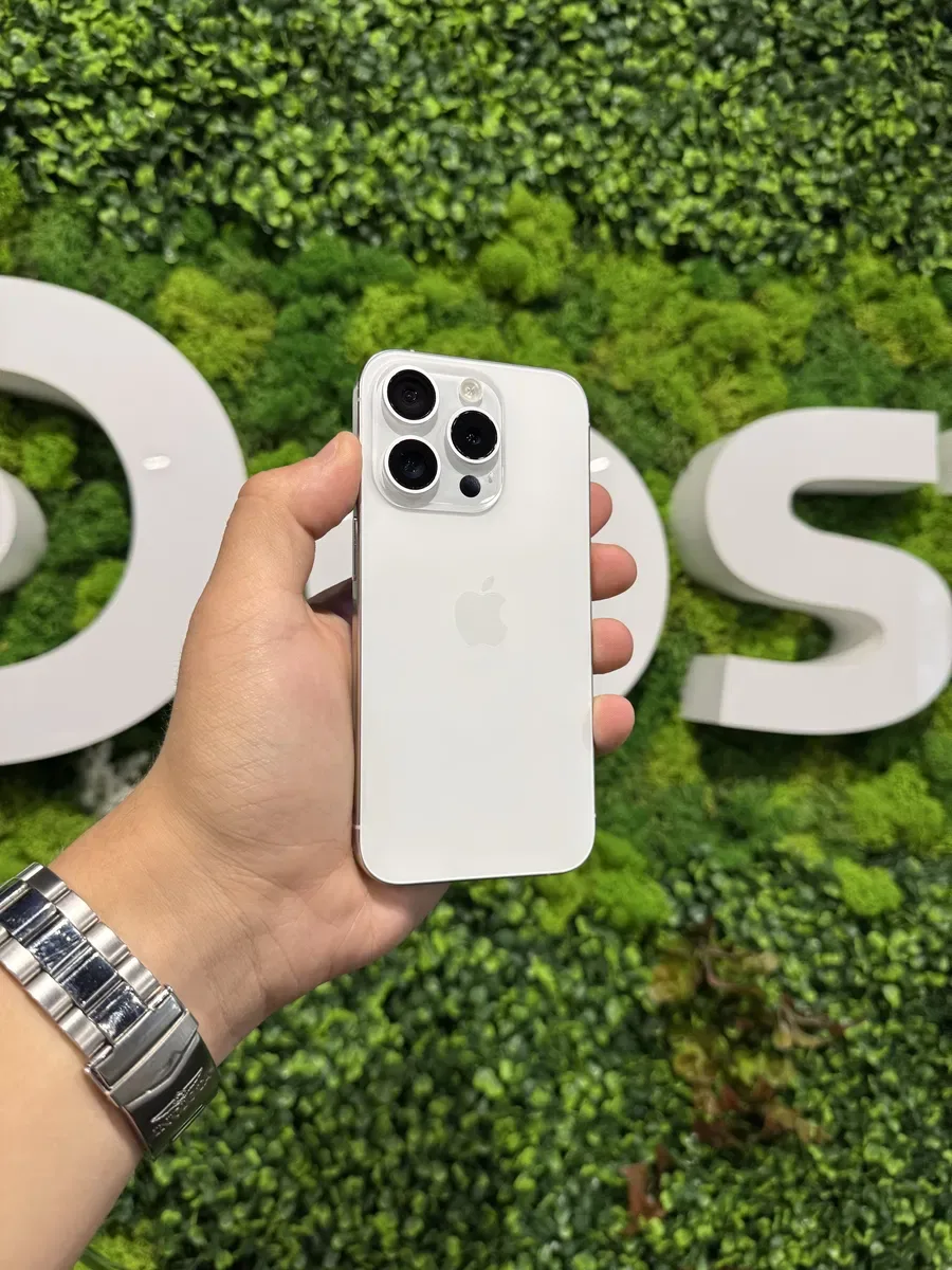 iPhone 15Pro 128Gb White Titanium Neverlock Магазин! Гарантія