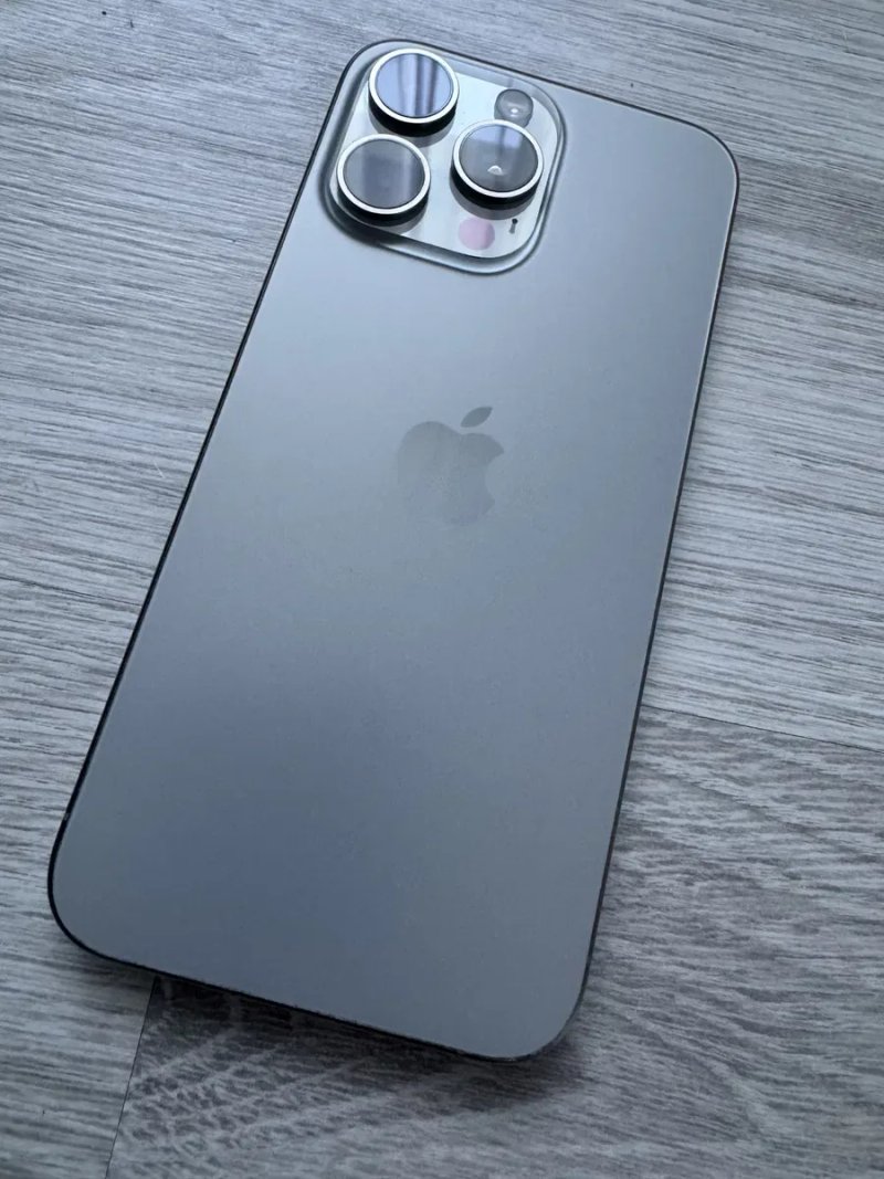 IPhone 15Pro Max 256gb Neverlock  /чудовий стан — фото 2