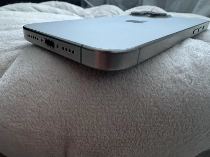 IPhone 15Pro Max 256gb Neverlock  /чудовий стан — фото 5