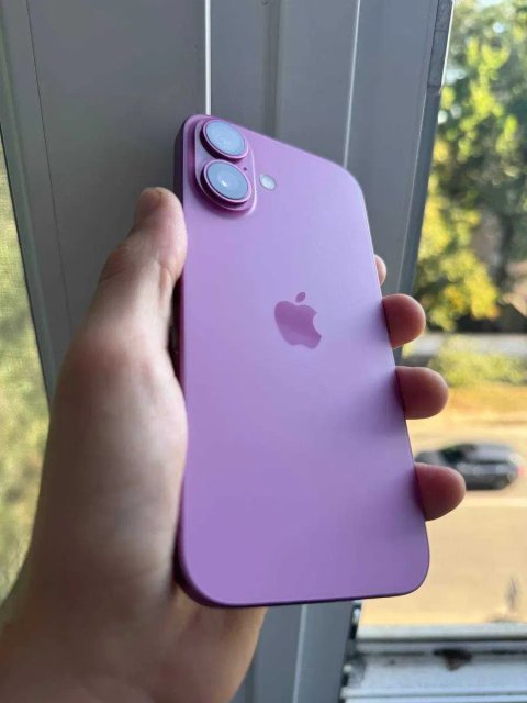 iphone 16. 128Гб. Ідеальний стан. Повний комплект