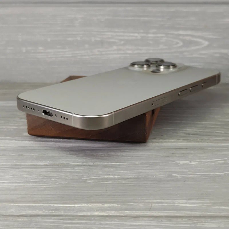 iPhone 16 Pro 128GB Natural Titanium | Відмінний стан | Фізична SIM — фото 8