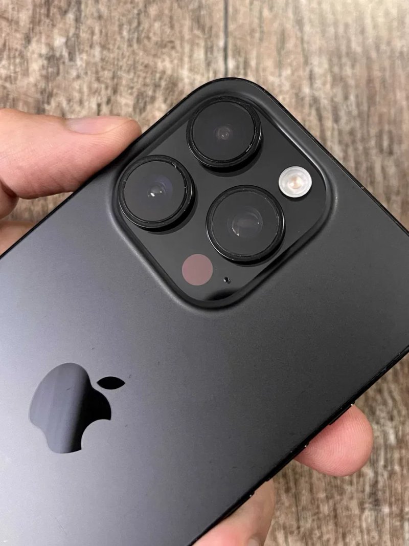 iPhone 16 Pro 256GB Black Titanium Neverlock — фото 5