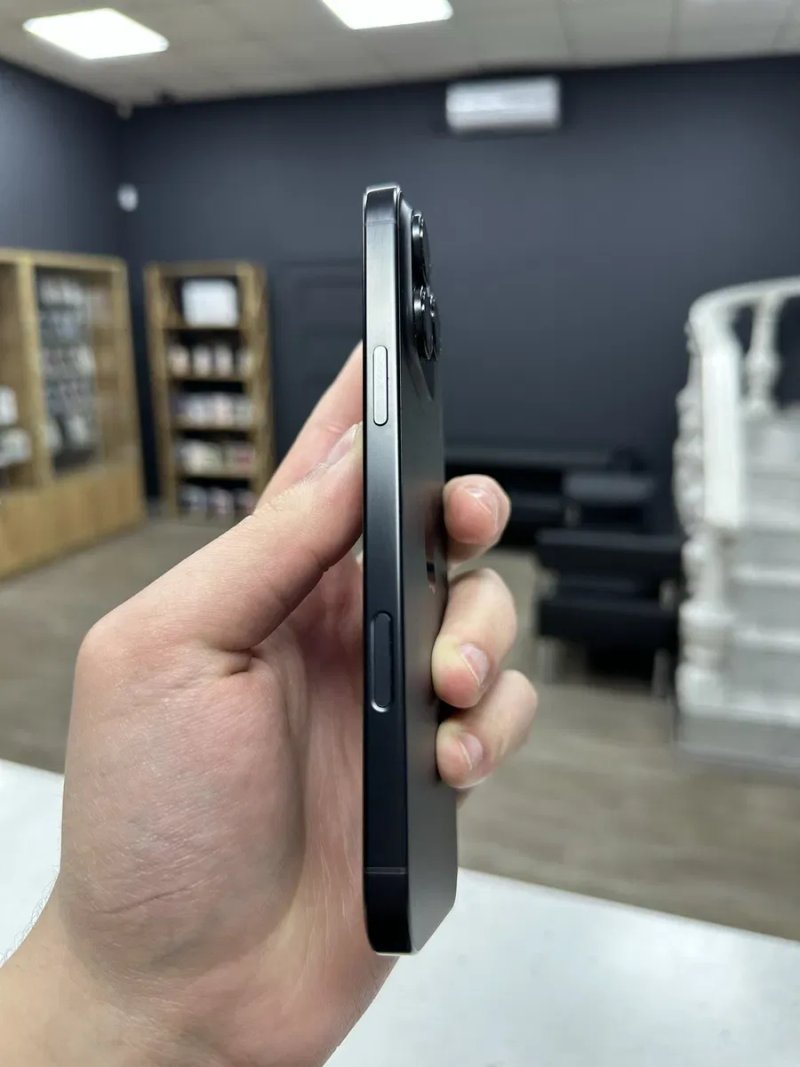 iPhone 16 Pro Max 256gb Black Titanium Neverlock з Гарантією! — фото 2