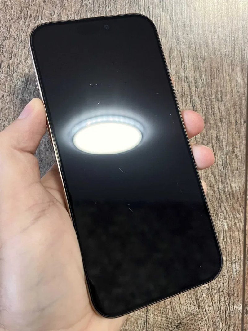 iPhone 16 Pro Max 256GB Desert Titanium Neverlock — фото 5