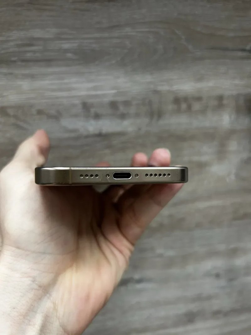 iPhone 16 Pro Max 256Gb Desert Titanium з гарантією — фото 6