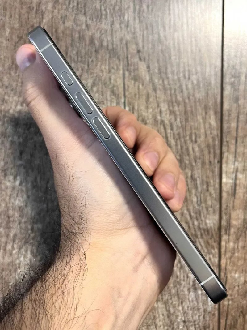 iPhone 16 Pro Max 256GB White Titanium Neverlock отличное состояние! — фото 5