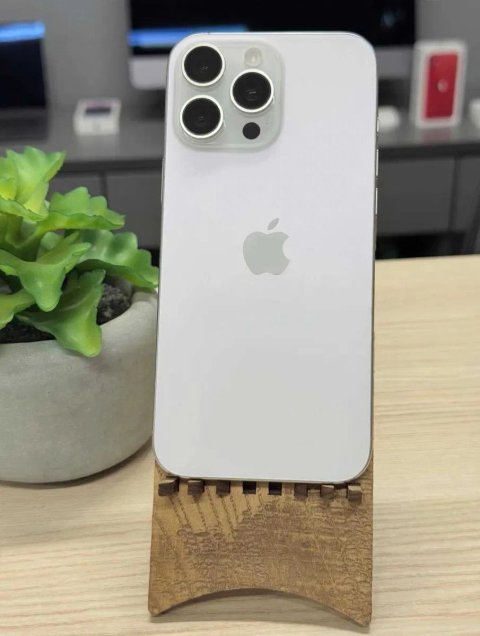 iPhone 16 Pro Max 256Gb White з фіз сім Обмін Ремонт Кредит ОЛХ Доставка ( ми з Житомира)