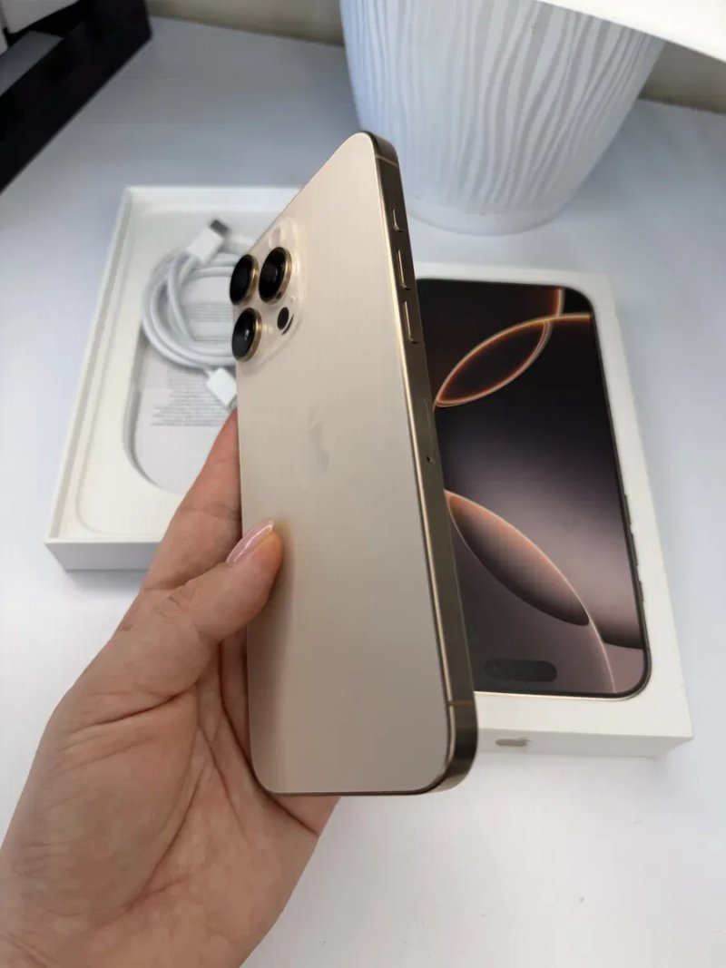 Iphone 16 pro max 512gb NEVERLOCK Desert Titanium (Пустынный титан) фізичка сімкарта + esim повністю робочий без ремонтів — фото 2