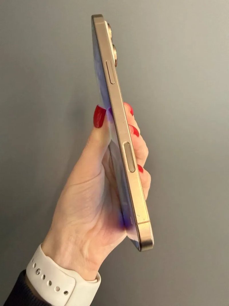 iPhone 16 Pro Max • Айфон 16 про макс • 256GB • Desert Titanium (MYWX3) • Батарея 92% — фото 4