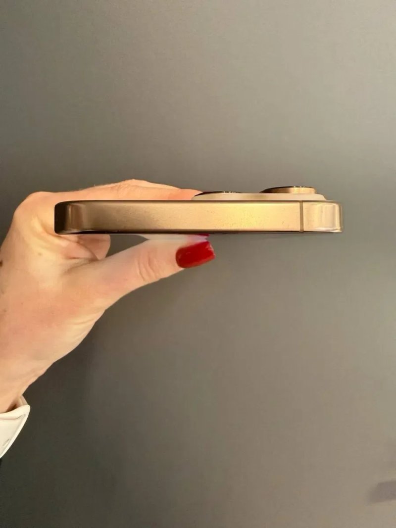 iPhone 16 Pro Max • Айфон 16 про макс • 256GB • Desert Titanium (MYWX3) • Батарея 92% — фото 5