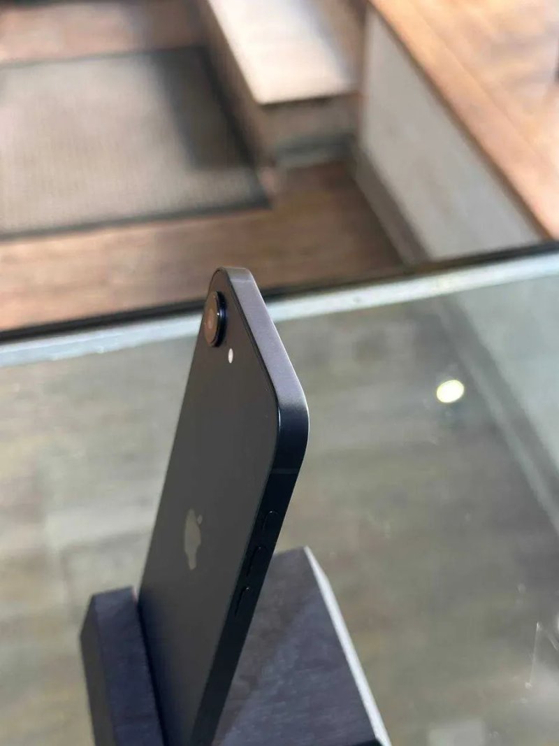 iPhone 16e 128GB Black | Гарантія | Магазин — фото 5