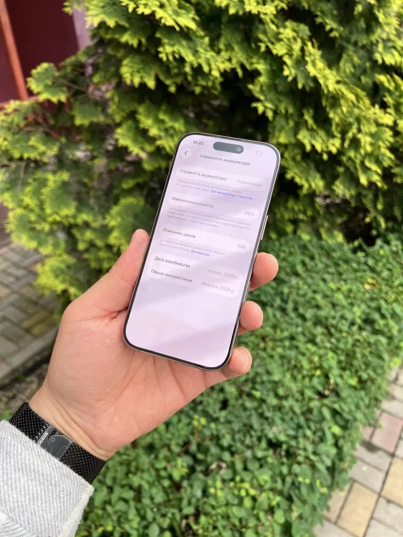 iPhone 16Pro 128Gb eSIM з гарантією — фото 3