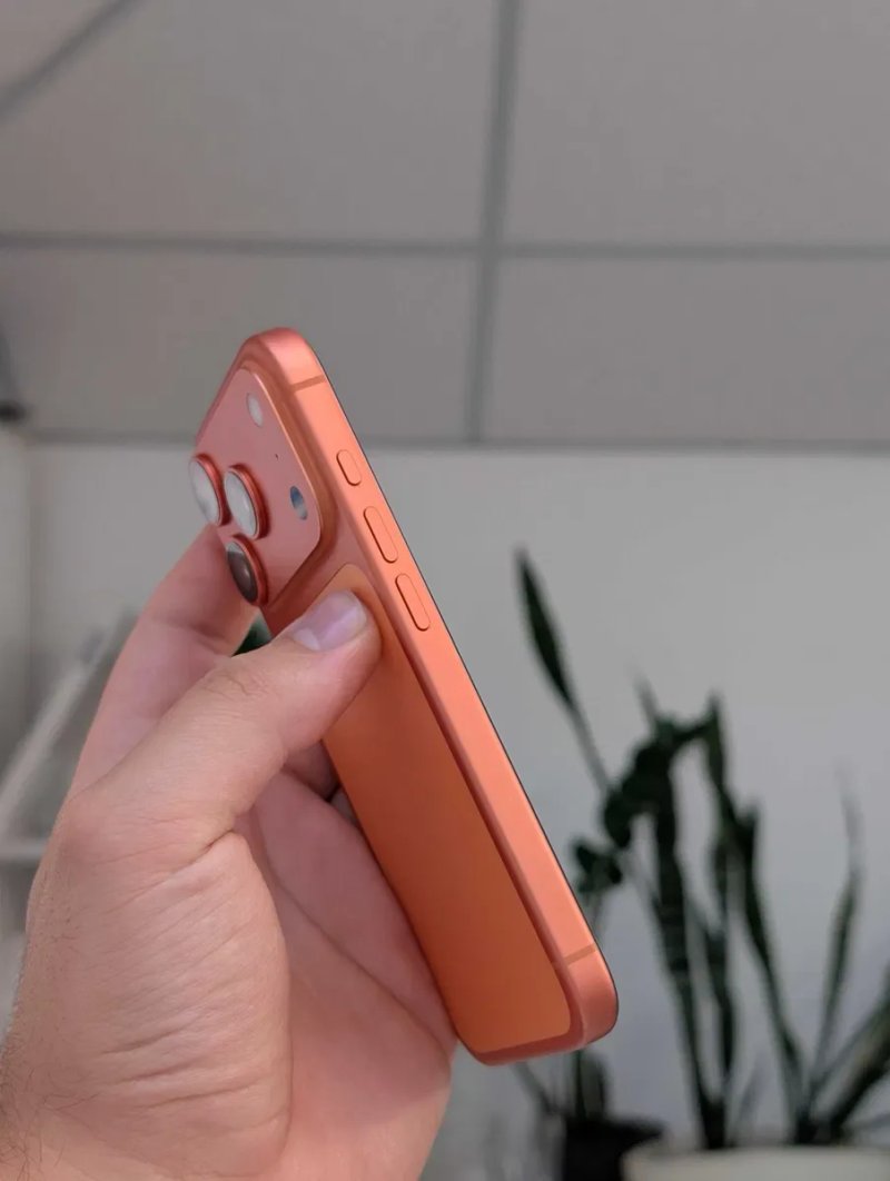 iPhone 17 Pro 256GB Cosmic Orange Neverlock / Айфон 17 Про 256ГБ Ідеал, АКБ 99% — фото 3
