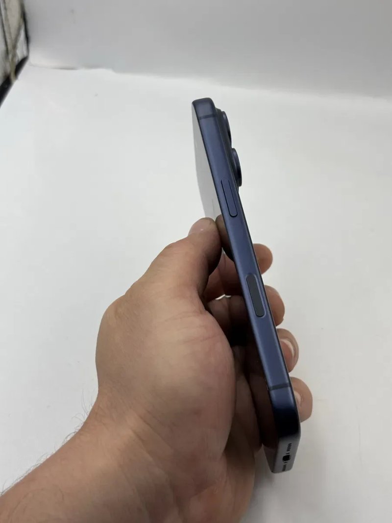  iPhone 17 pro 256Gb e-sim батарея 100% новий без коробки — фото 3
