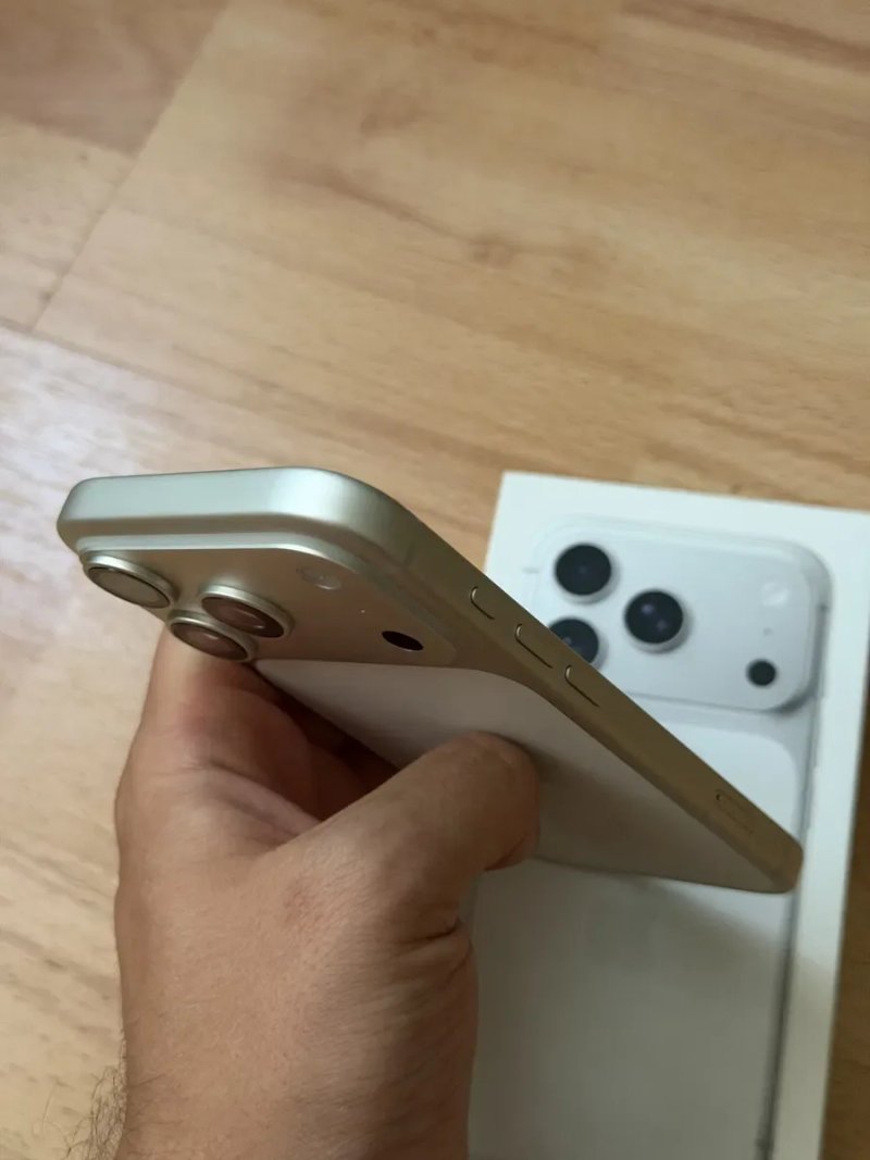 iPhone 17 Pro 512 GB Silver — фото 7