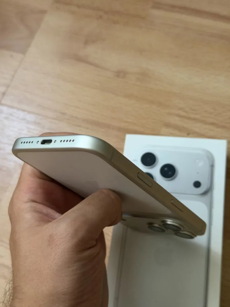 iPhone 17 Pro 512 GB Silver — фото 8