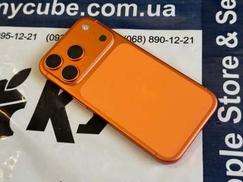 iPhone 17 Pro 512GB Cosmic Orange Neverlock