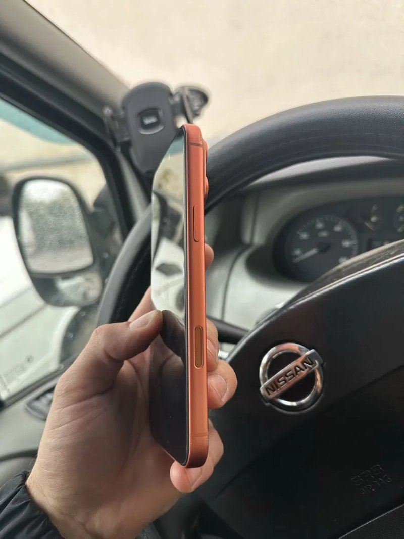 Iphone 17 PRO MAX 256g Cosmic Orange Neverlock E-Sim  96% Акб Айфон 17 Про Макс — фото 7