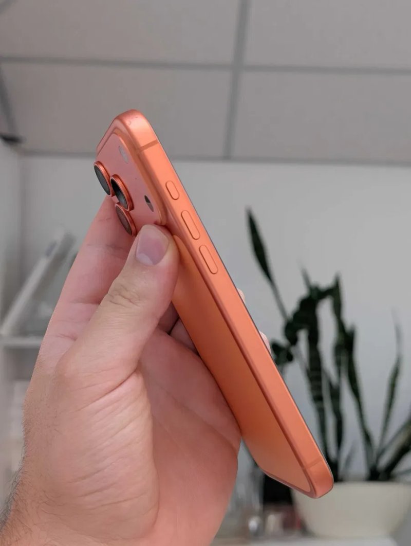 iPhone 17 Pro Max 256GB Cosmic Orange Neverlock / Айфон 17 Про Макс 256ГБ Ідеал, АКБ 98% — фото 3