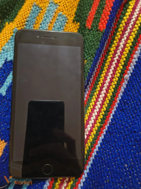 iPhone 7+ 32GB чорний