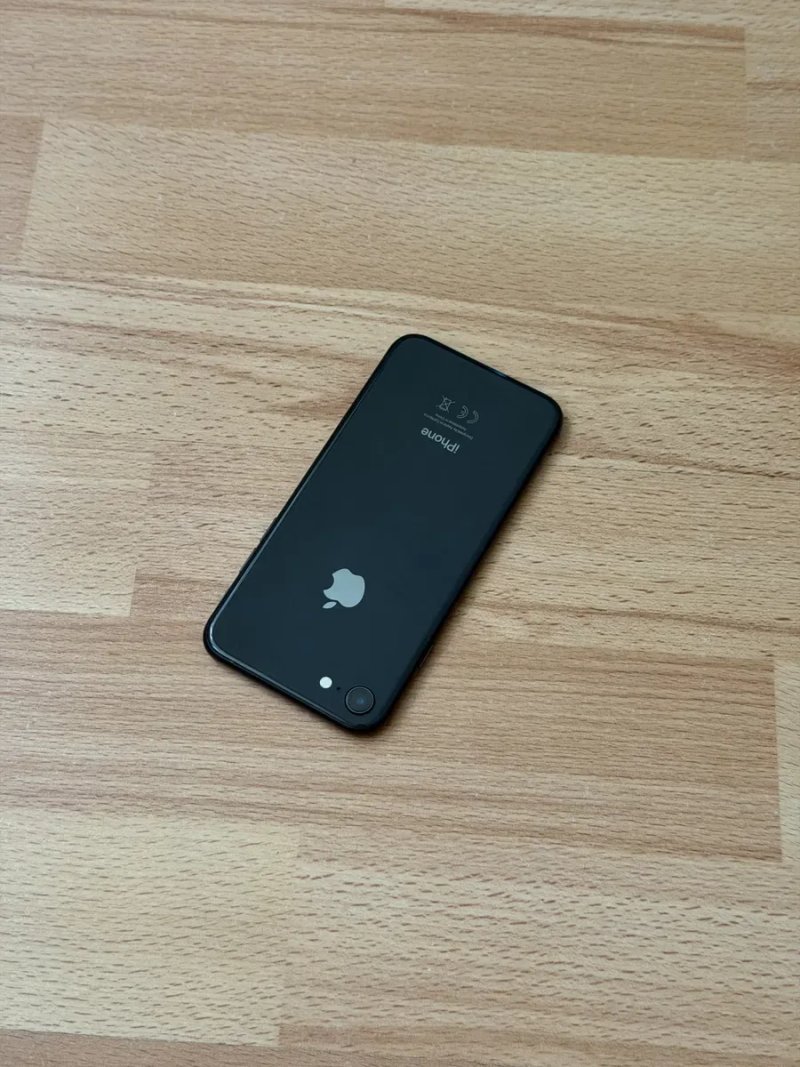 iPhone 8 64 GB Space Gray — фото 2