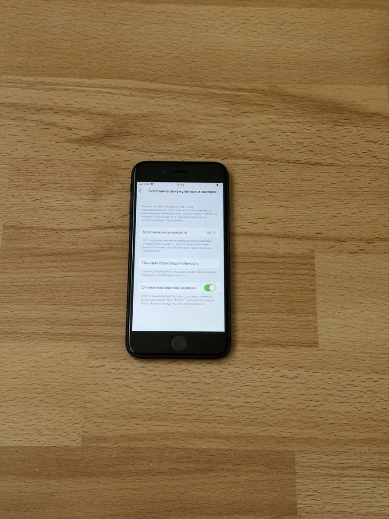 iPhone 8 64 GB Space Gray — фото 6