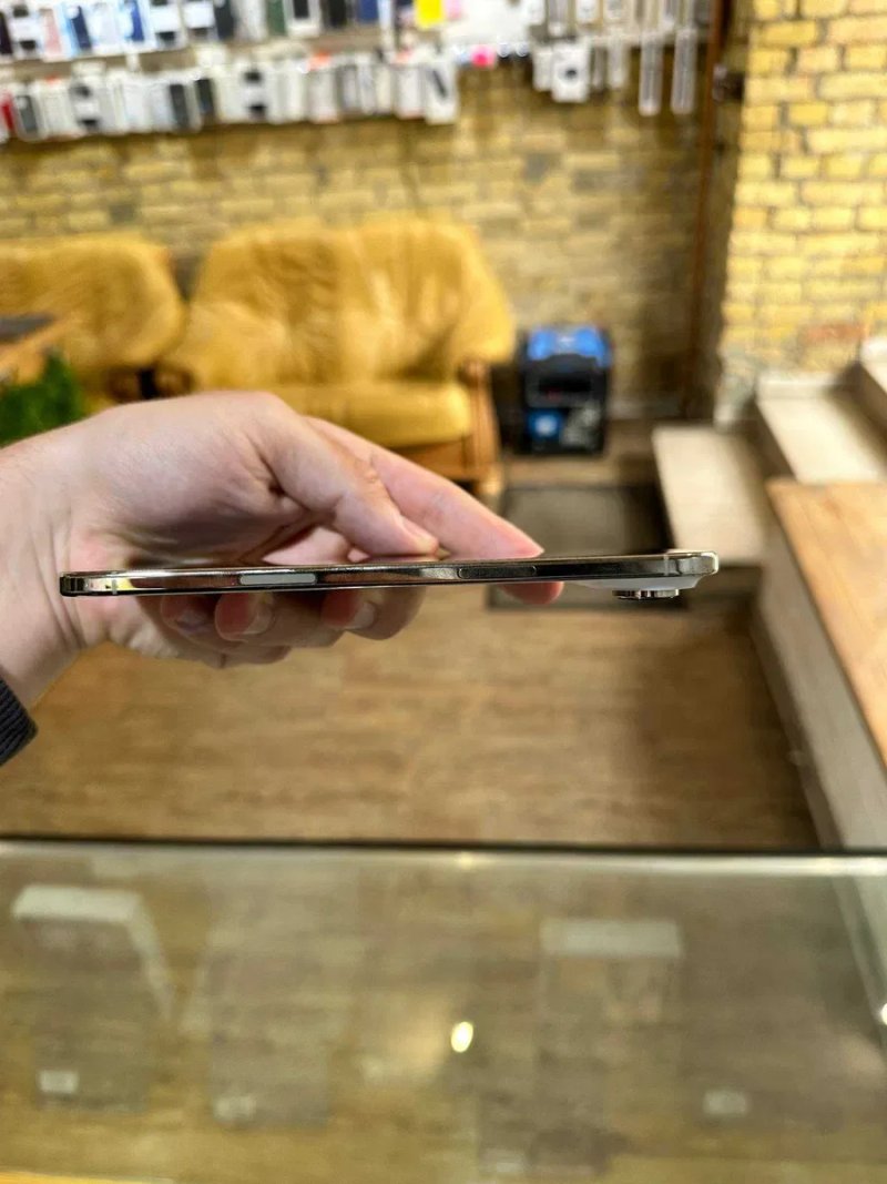 iPhone Air 256Gb Gold | Стан 4.8/5 | АКБ 100% (143 цикли) | 3 місяці гарантії | Магазин — фото 5