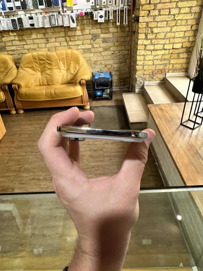 iPhone Air 256Gb Gold | Стан 4.8/5 | АКБ 100% (143 цикли) | 3 місяці гарантії | Магазин — фото 6