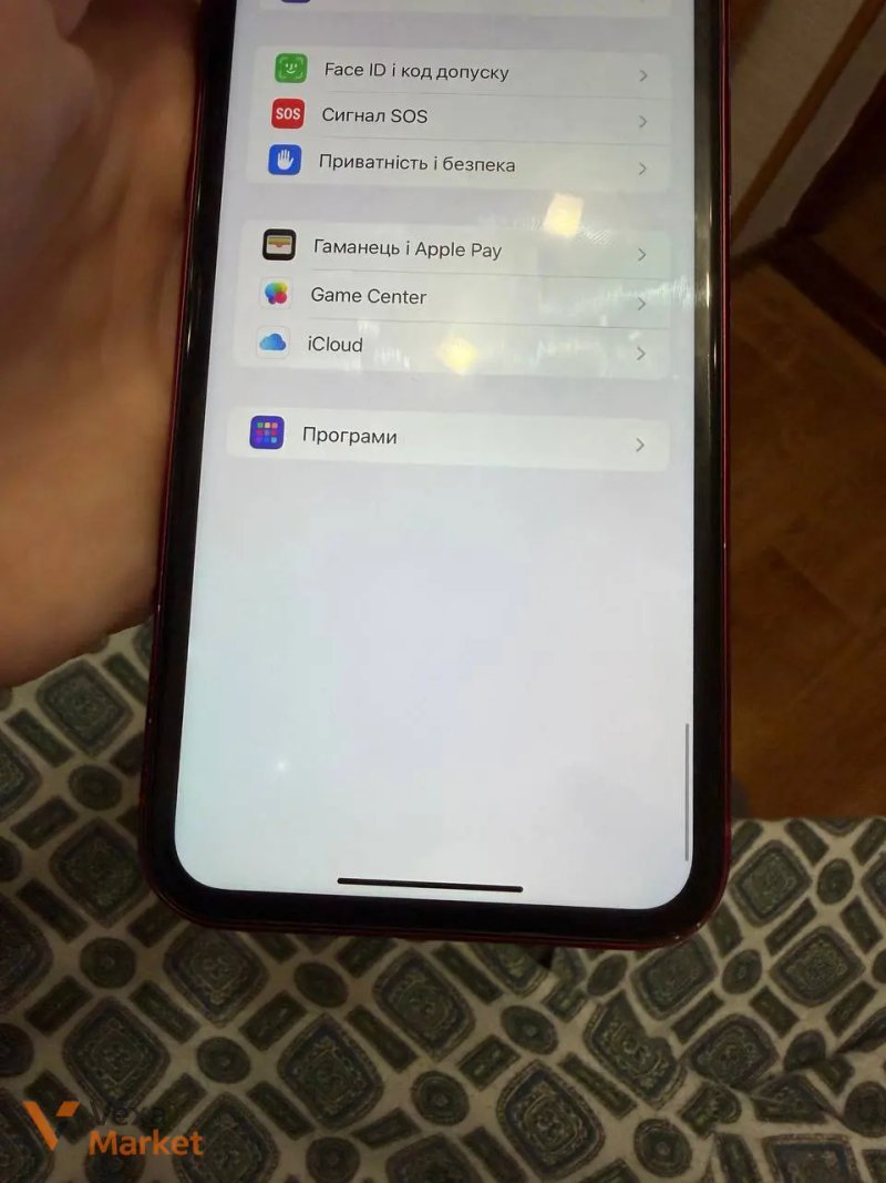 iPhone XR 64GB червоний — фото 4